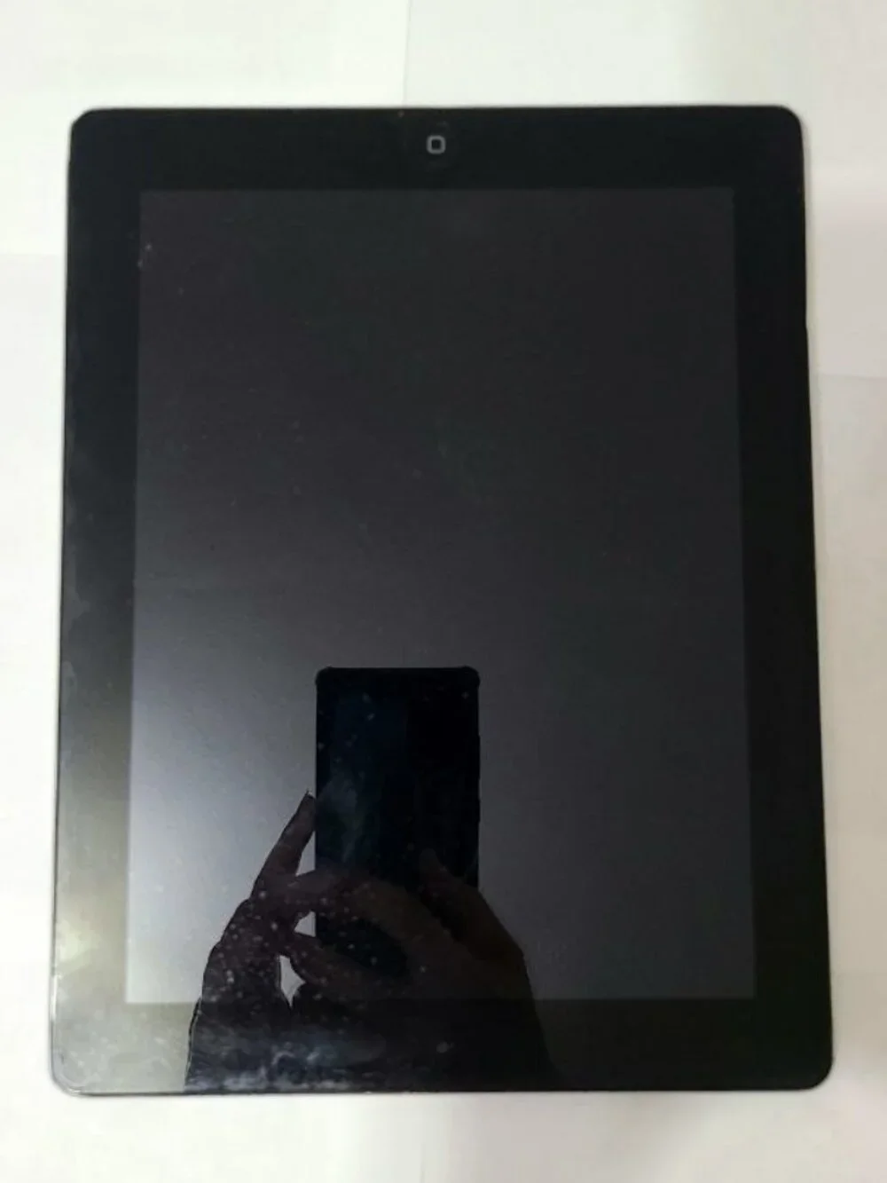 Apple iPad 2 (Model MC769LL/A)